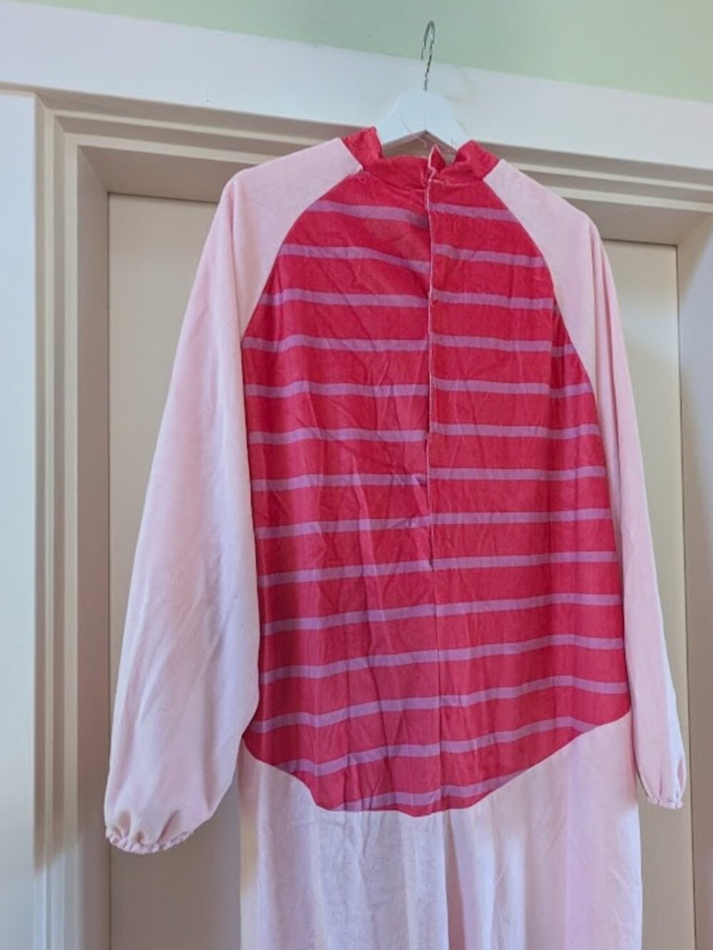 Disney Piglet Costume Onesie - One Size Fits Most Adults - Unisex - Picture 10 of 10